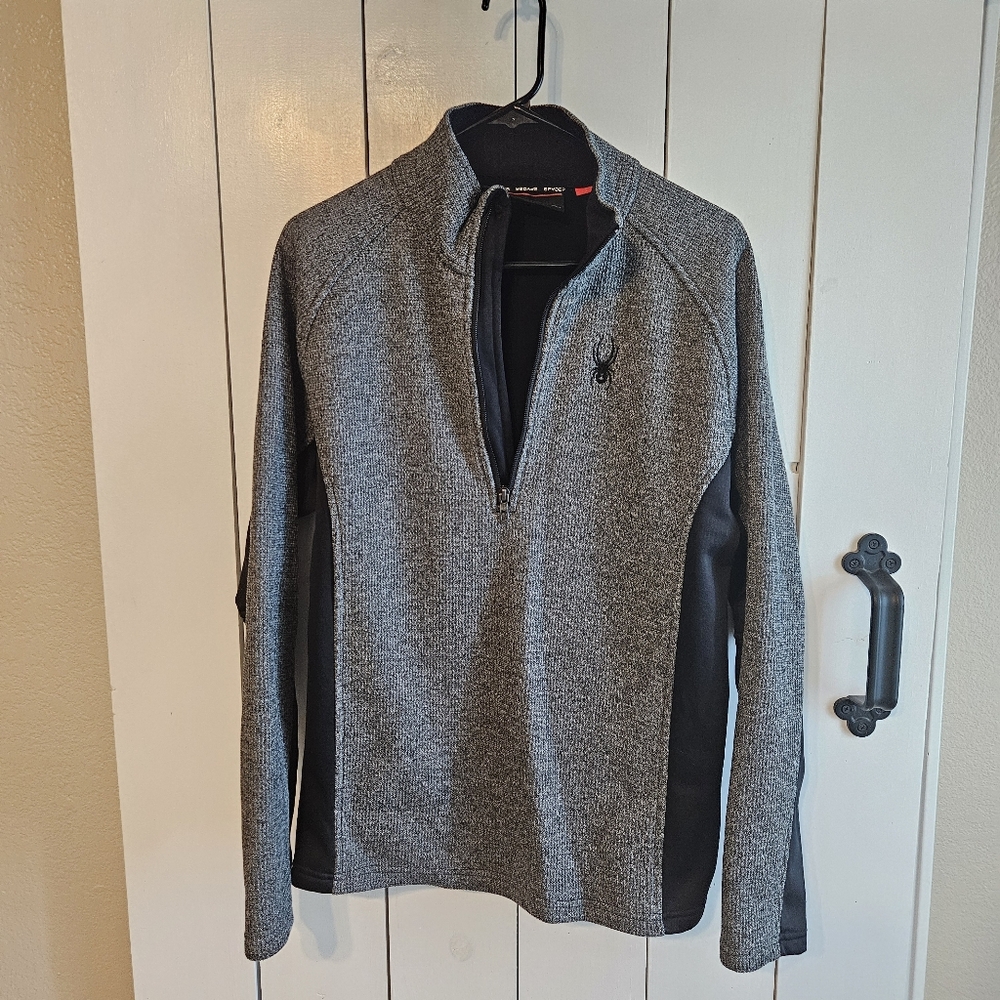 Spyder zip sweater in excellent condition